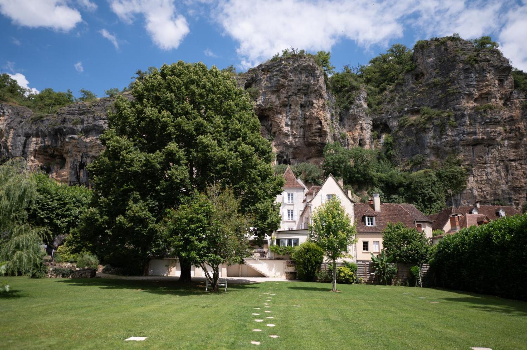 Logis Hotels - Hotel Restaurant Domaine Les Falaises Martel Eksteriør bilde
